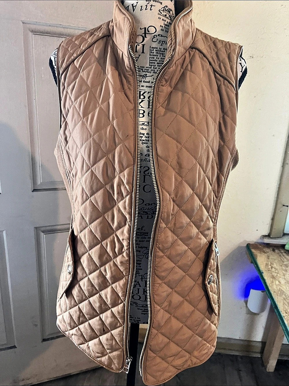 Chico's Quilted Vest in Brown Size XS Like New